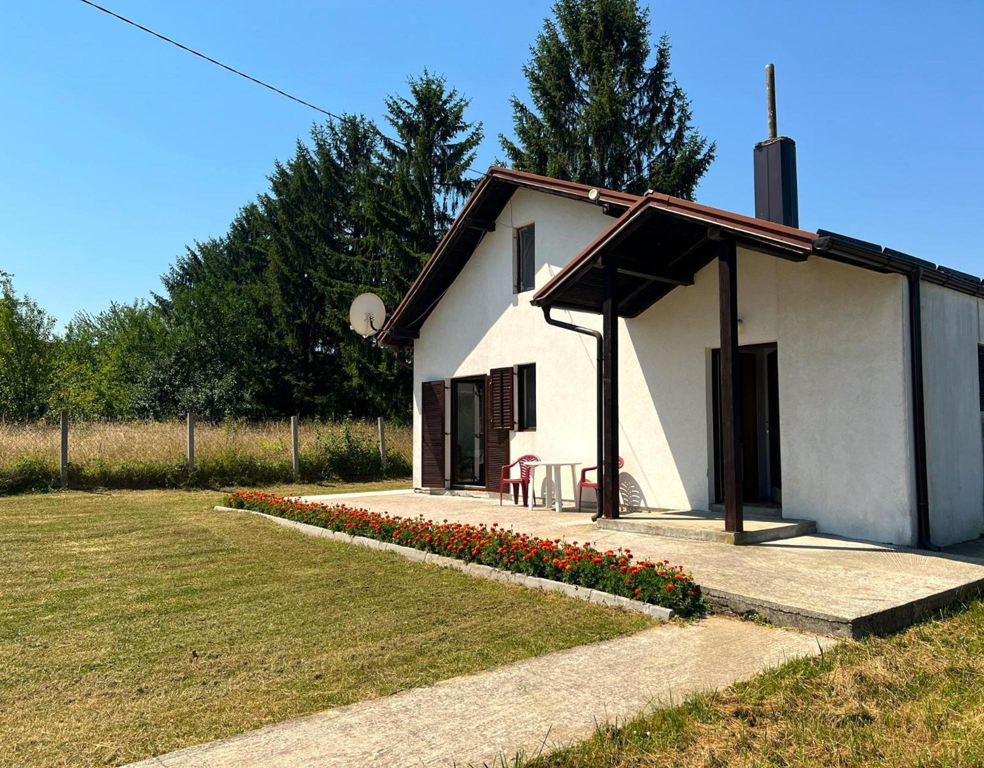 Weekend House Dubrave * Visoko